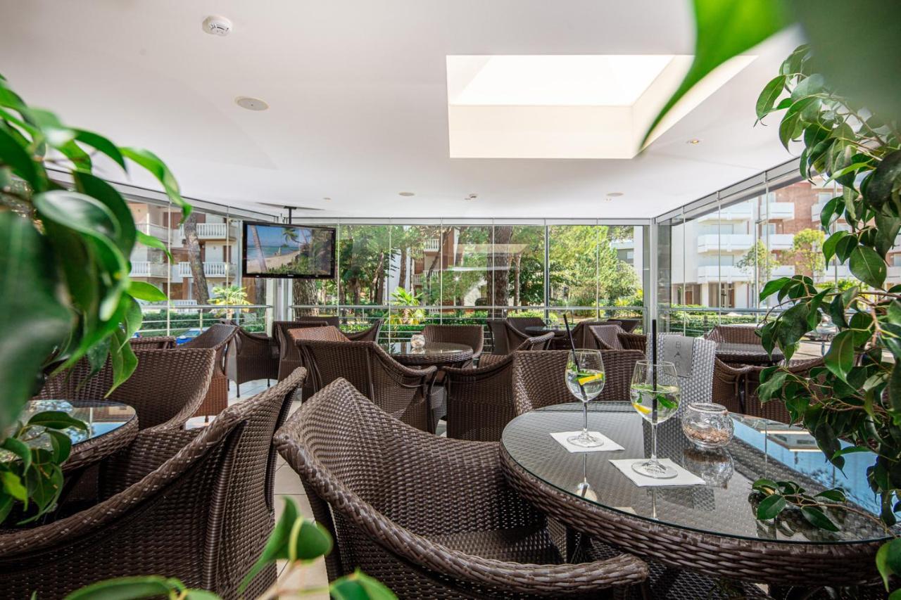 Hotel Martini لينانو سابيادورو المظهر الخارجي الصورة